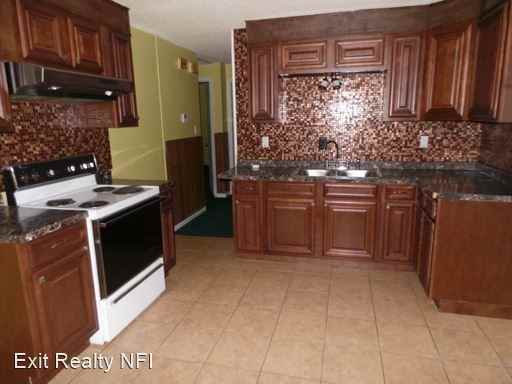 100 New Mexico Dr - Photo 2 of 8