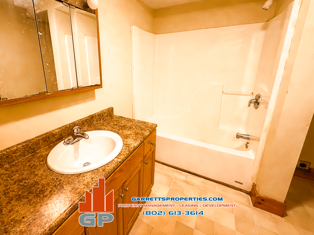 129 Elm Street - Photo 6 of 12