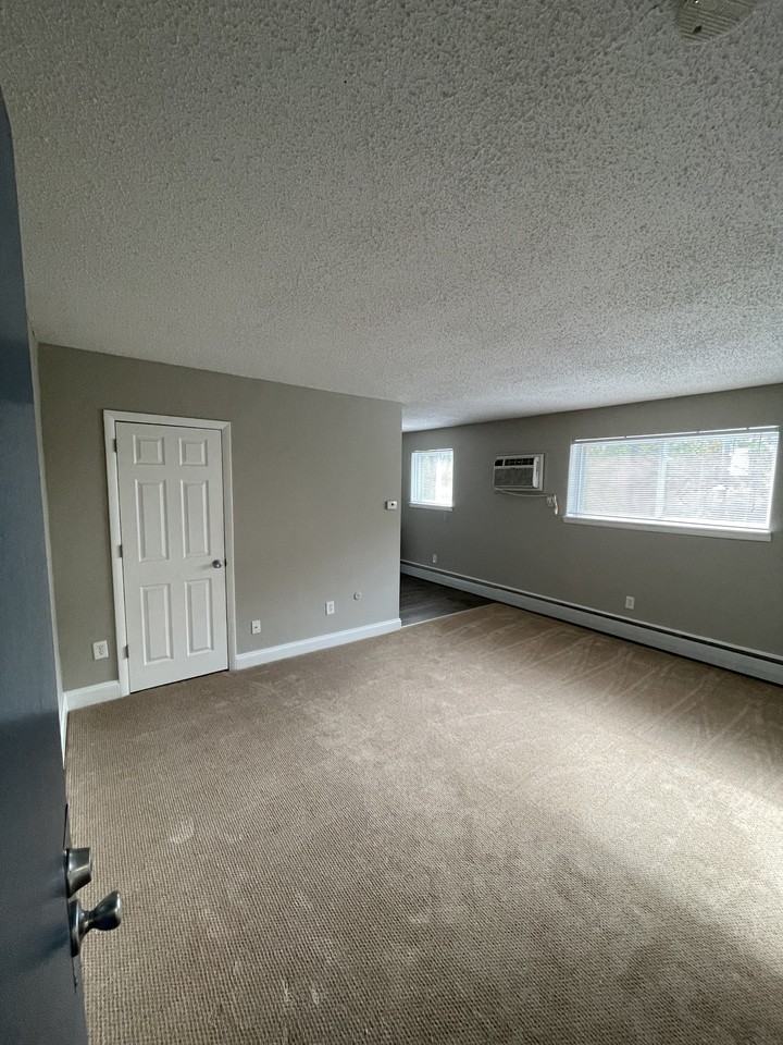 Creek Road Apartments - Photo 2 of 7
