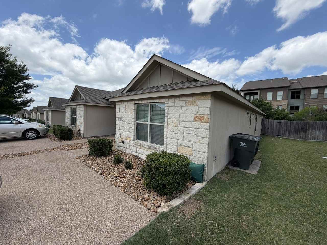 717 Ferrara Circle #B - Photo 2 of 21