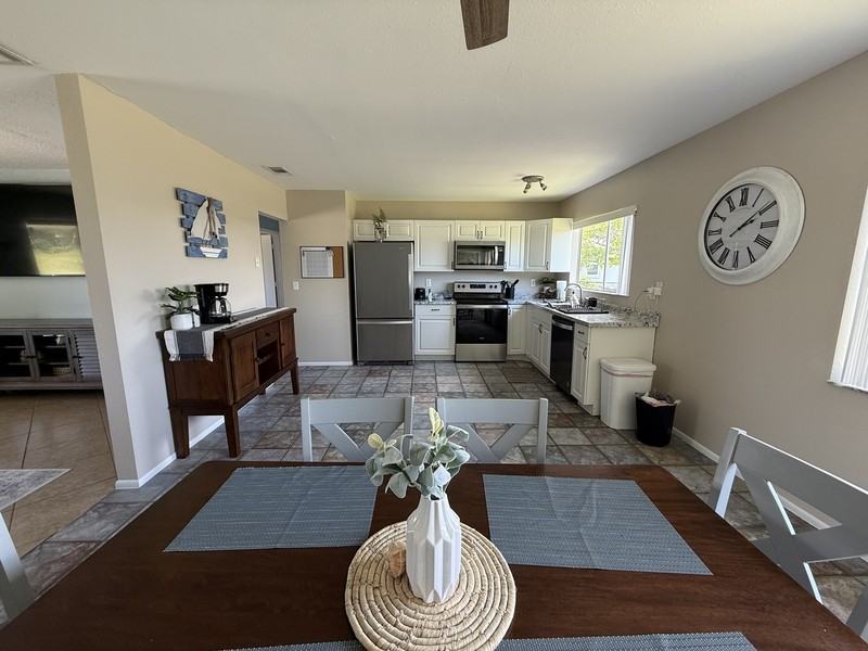 2338 Pappas Ter - Photo 4 of 16