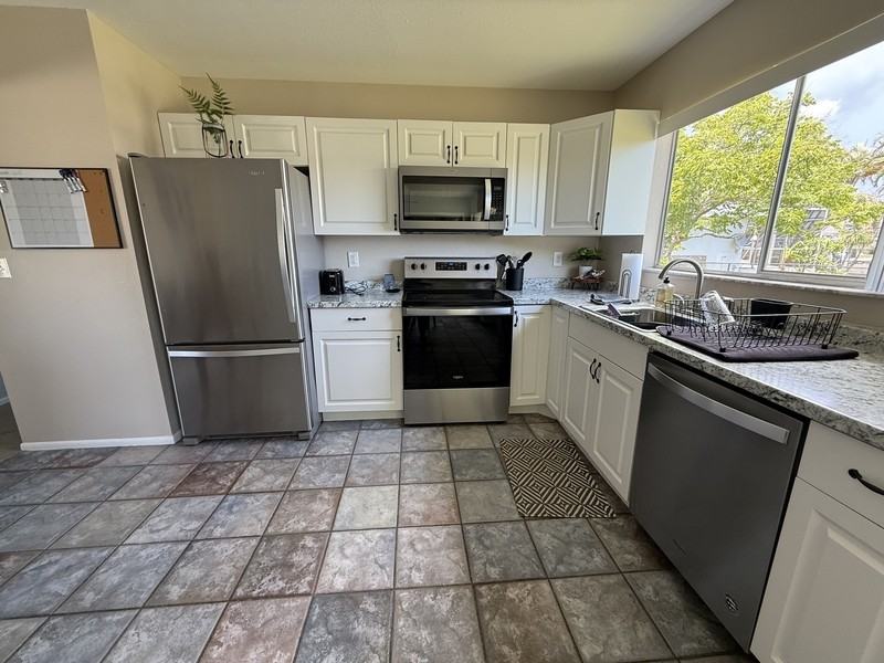 2338 Pappas Ter - Photo 5 of 16