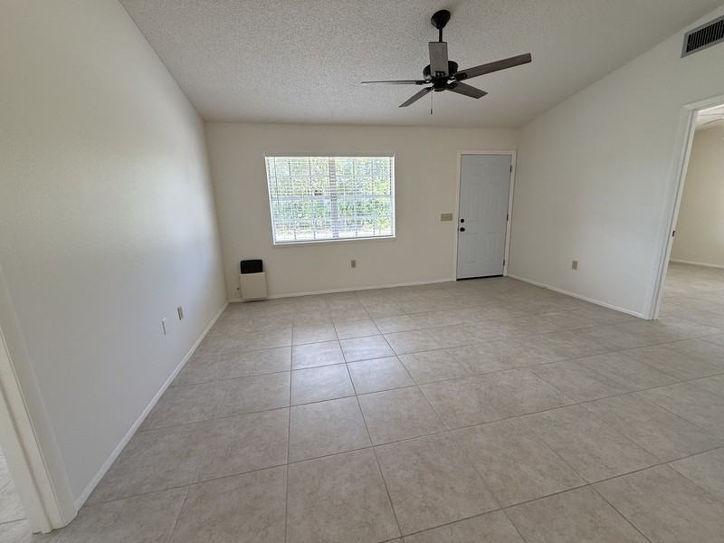 6269 Grayson St - Photo 2 of 15