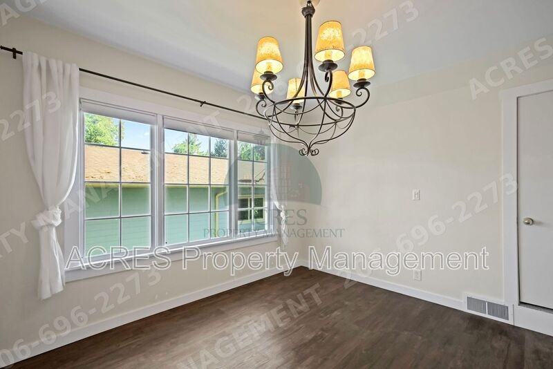 15446 21st Ave Sw - Photo 7 of 50