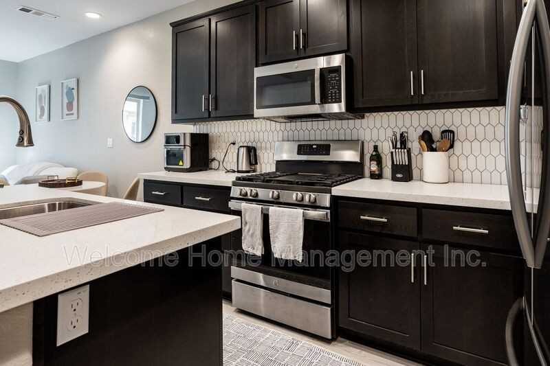 1828 Enclave Pl - Photo 6 of 29