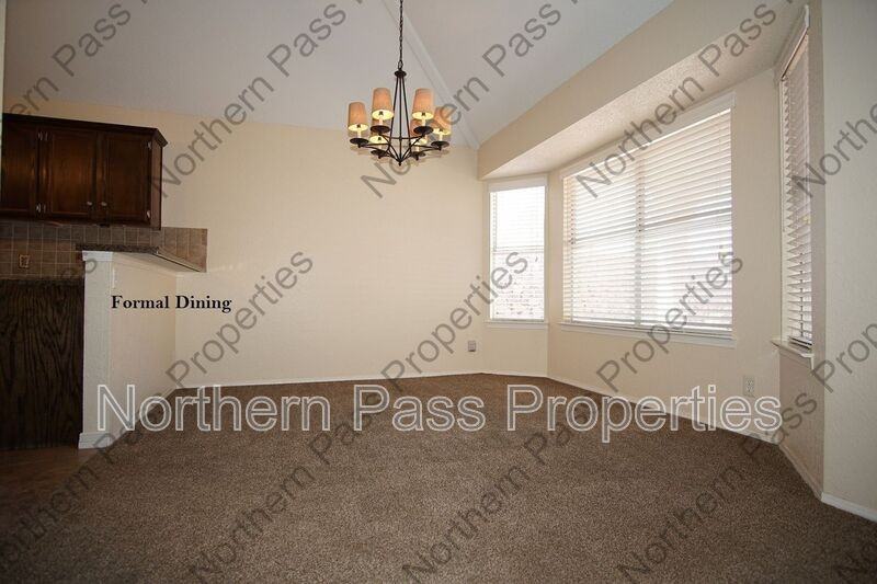 2045 Pueblo Nuevo Cir - Photo 5 of 32