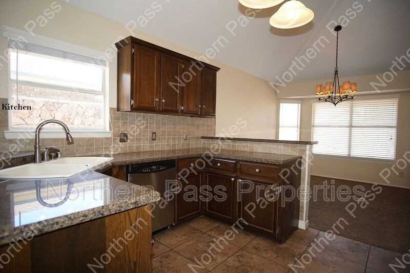 2045 Pueblo Nuevo Cir - Photo 6 of 32
