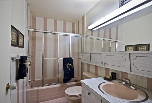 128 Chiswick Rd #508 - Photo 3 of 19