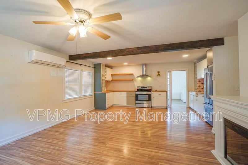 3113 Yeoman Ave - Photo 5 of 30