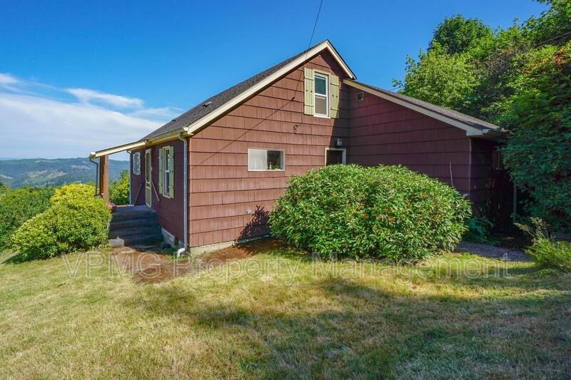 3956 Columbia Heights Rd - Photo 2 of 50