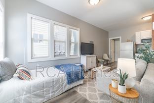 2831 N Kenwood Ave #7 - Photo 1 of 1