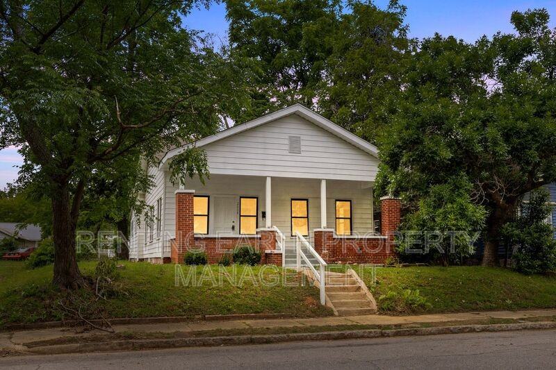 2608 Avenue G - Photo 2 of 22