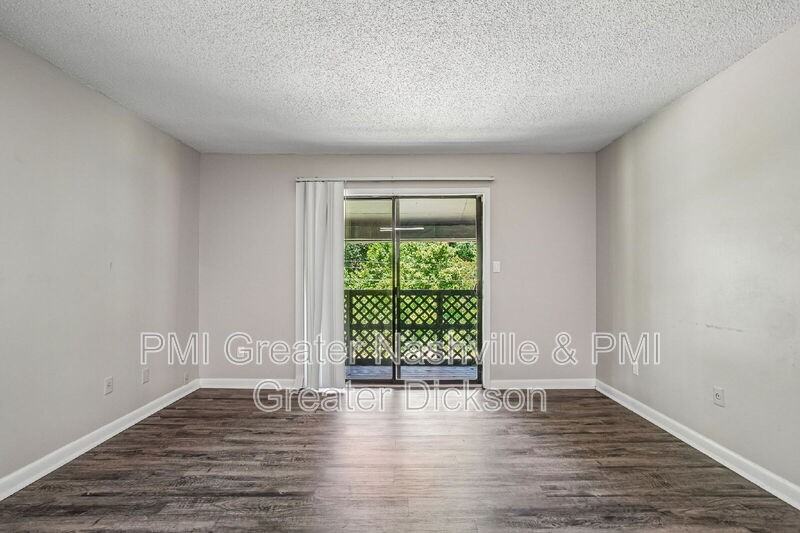 405 Spring St #A16 - Photo 7 of 21