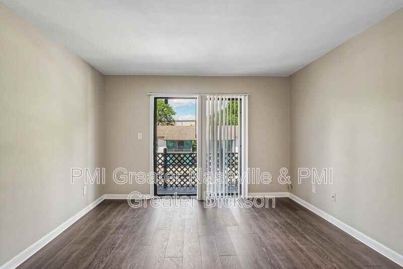 405 Spring St #C37 - Photo 5 of 26
