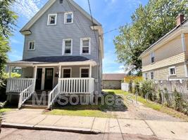 featured image of 7 Griswold Ct #3