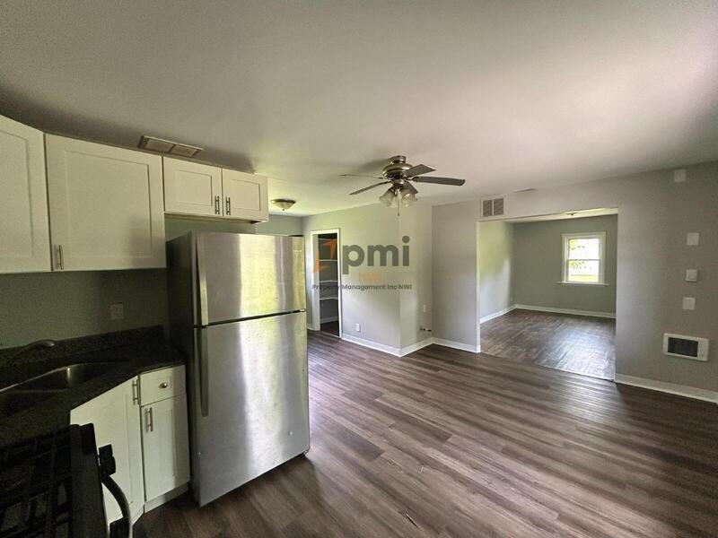 5030 W Ridge Rd #2 - Photo 3 of 10