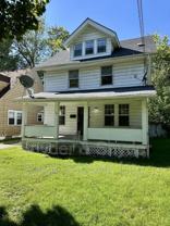 700 Noble Ave - Photo 1 of 1