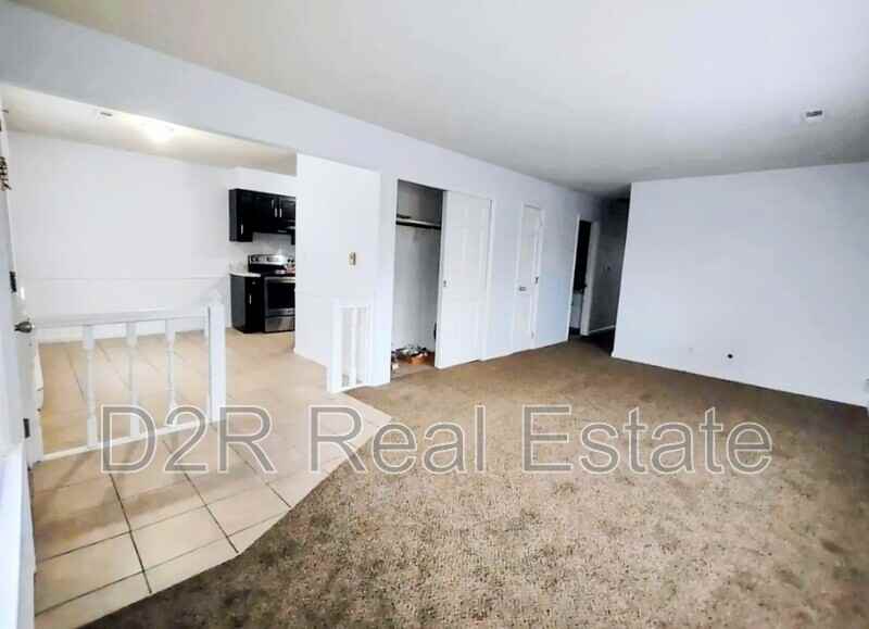 7819 Southfield Dr - Photo 6 of 13