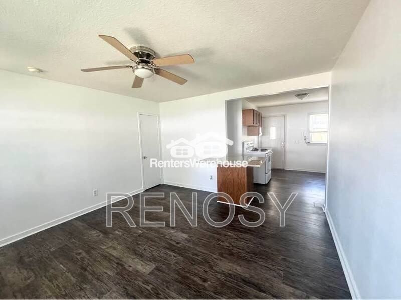510 N 6th Ave E #2 - Photo 5 of 16
