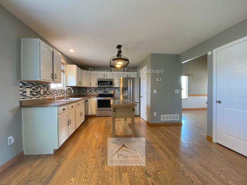 865 Winebrook Way - Photo 6 of 18