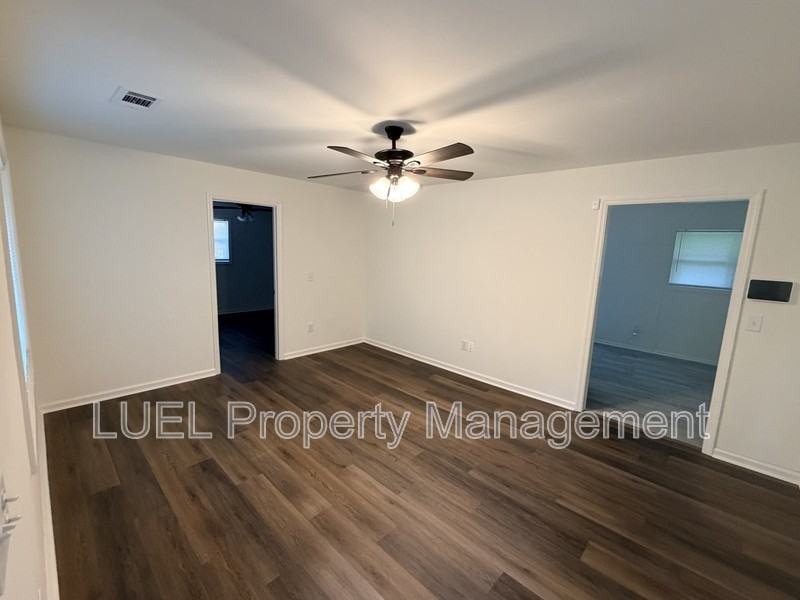 1050 Bedford Ave - Photo 3 of 16