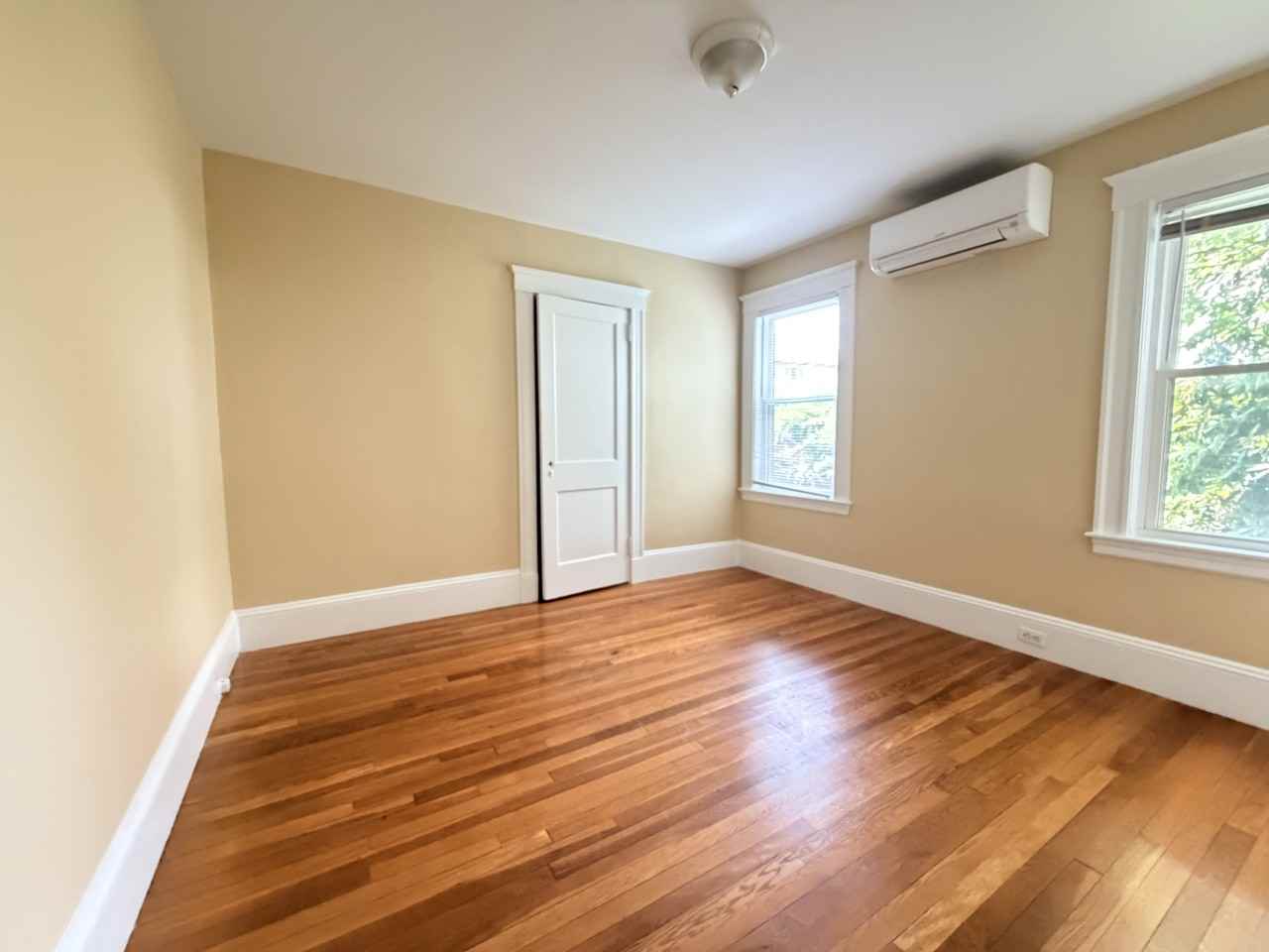 62 Brattle St #1 - Photo 7 of 12