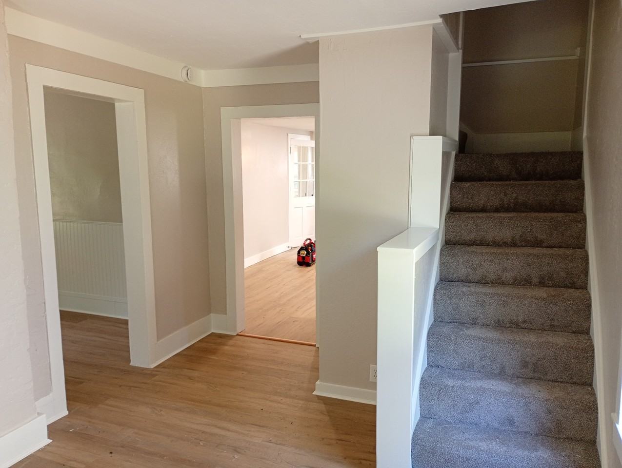 534 N Grant St - Photo 6 of 22