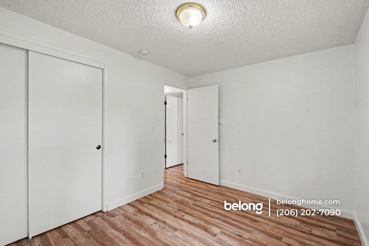1215 Dumas Rd - Photo 3 of 15