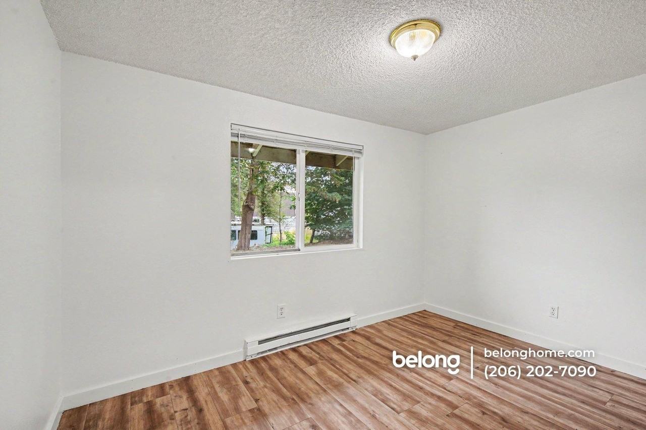 1215 Dumas Rd - Photo 5 of 15