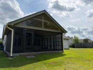 7109 Ragland Ct - Photo 4 of 23