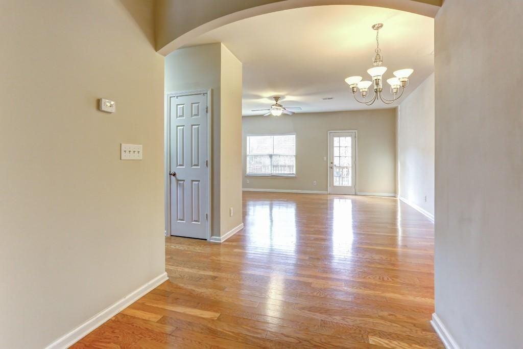 5624 Moresby Ct - Photo 4 of 38