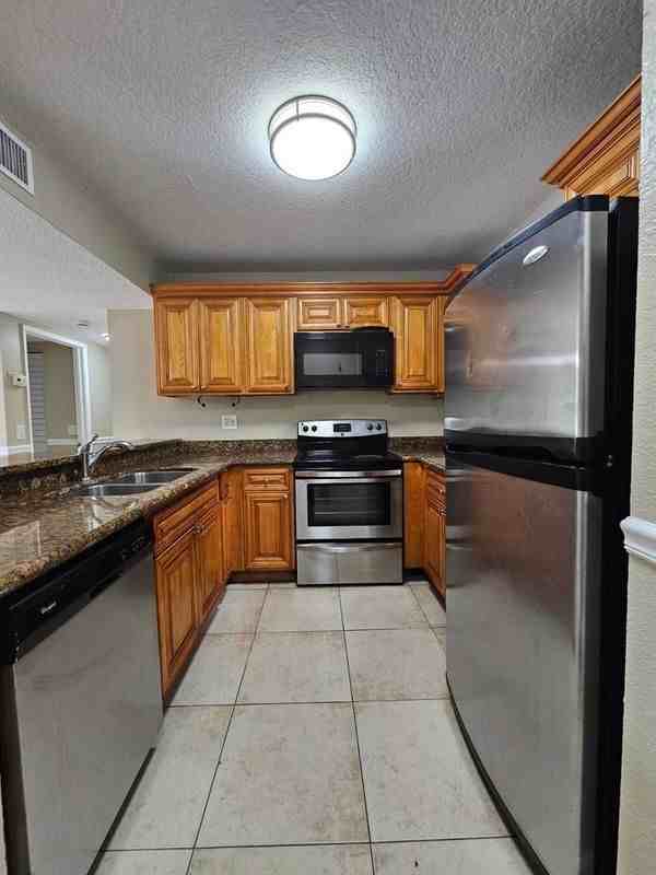 1541 Windorah Way ##C