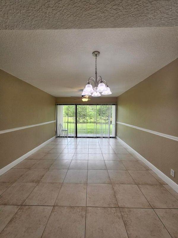 1541 Windorah Way ##C - Photo 4 of 9