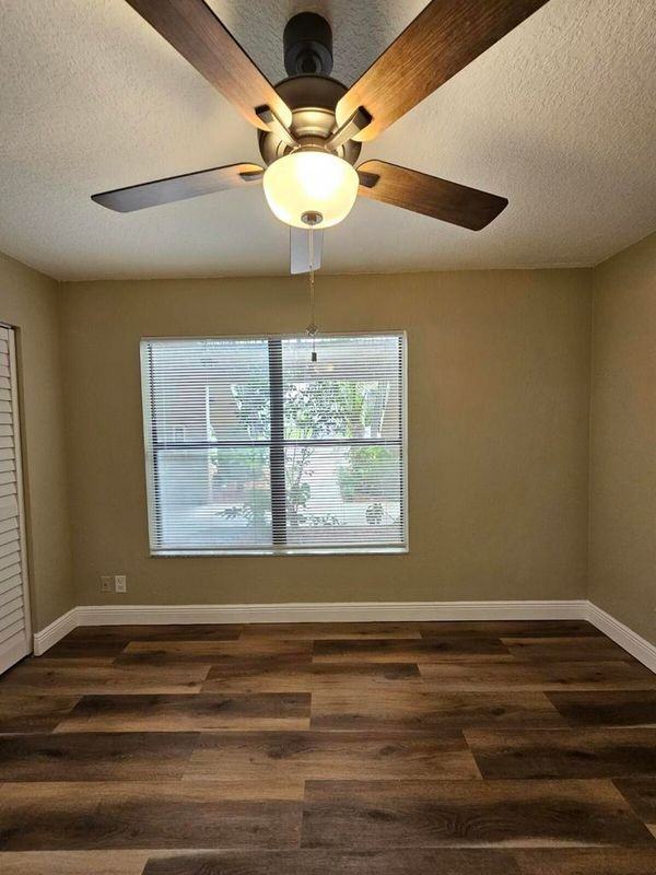 1541 Windorah Way ##C - Photo 7 of 9