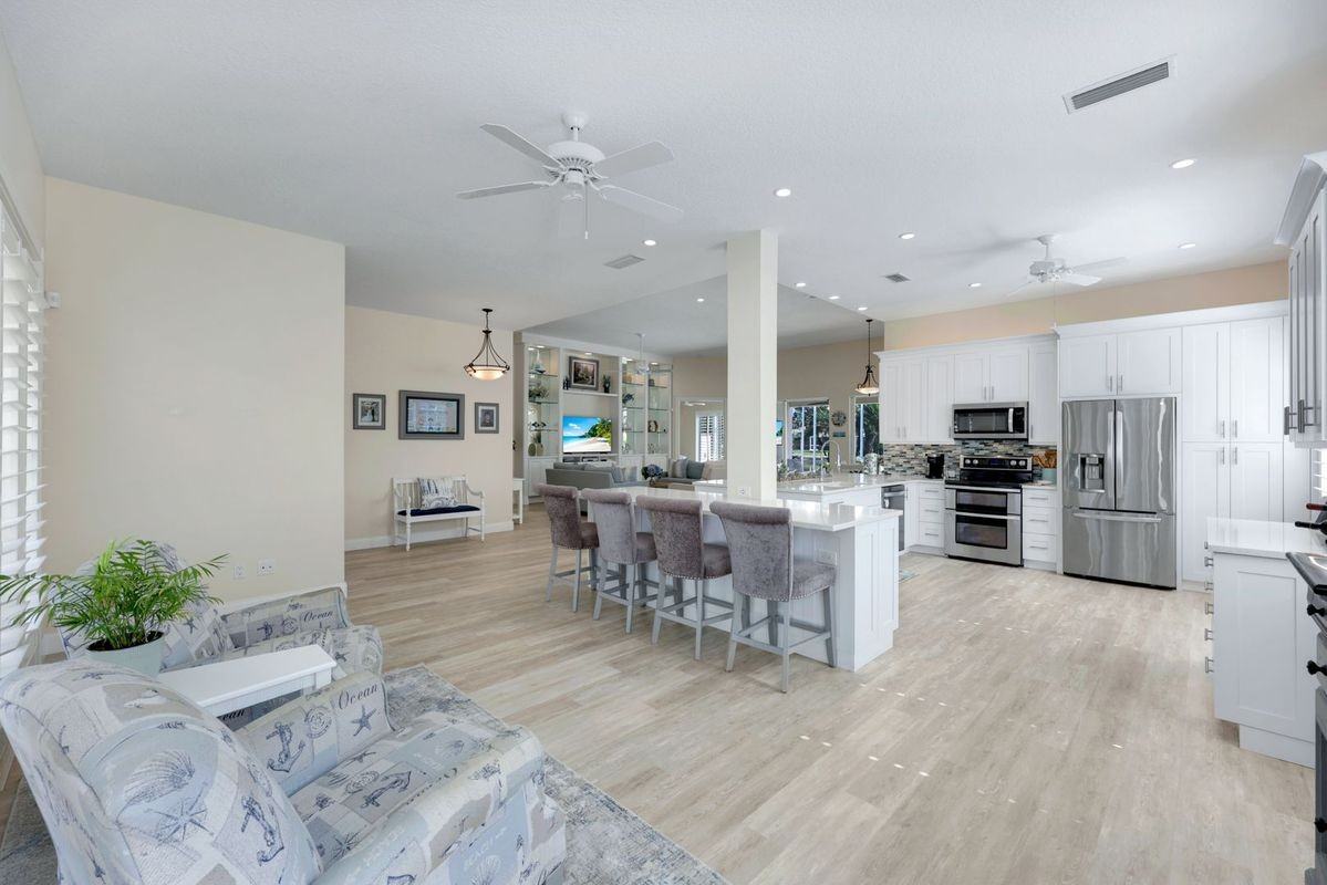 3108 Dominica Way - Photo 6 of 38