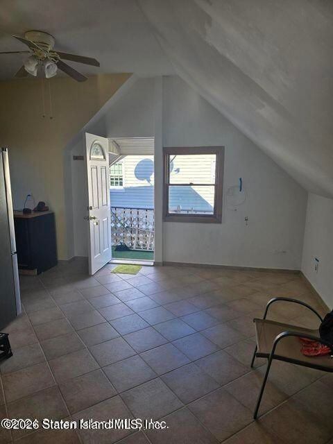 145 Oakdale St - Photo 4 of 5