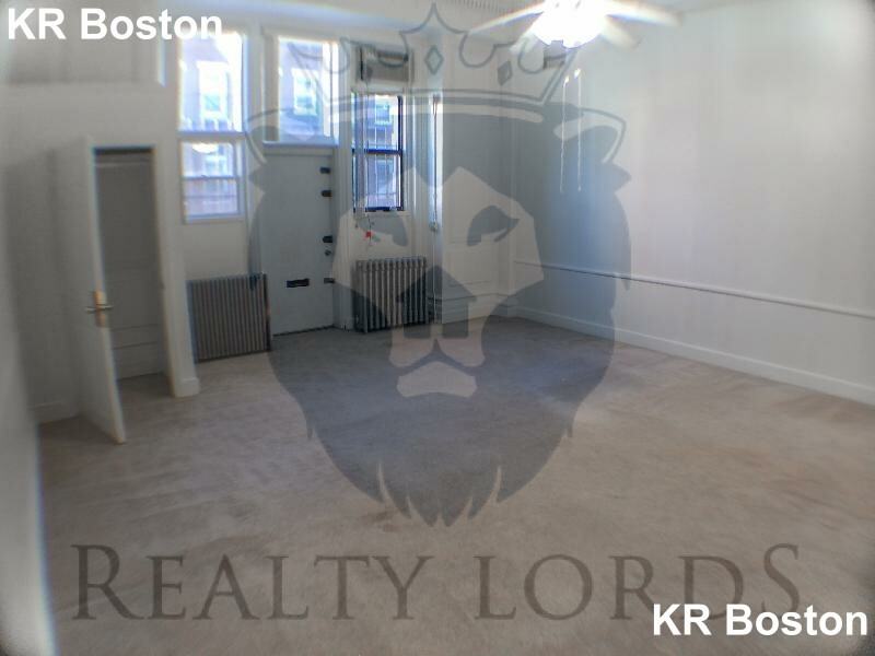 Westland Ave. & Hemenway Street #122 - Photo 5 of 21