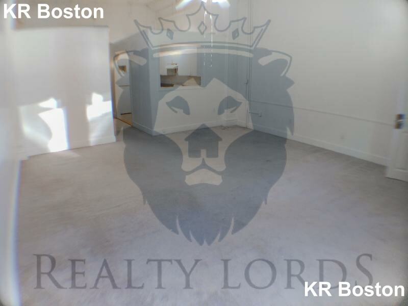 Westland Ave. & Hemenway Street #122 - Photo 6 of 21