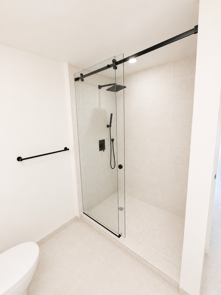 2750 Nw South River Dr #1B7 - Photo 6 of 7