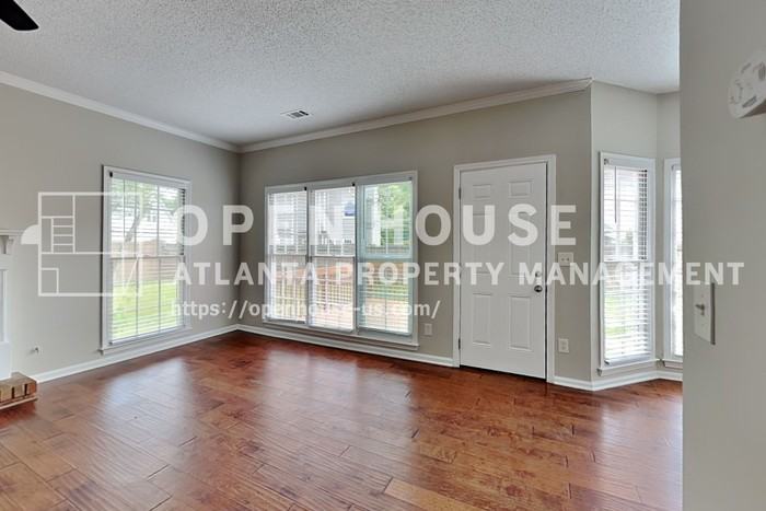 4845 Ogeechee Dr - Photo 6 of 20