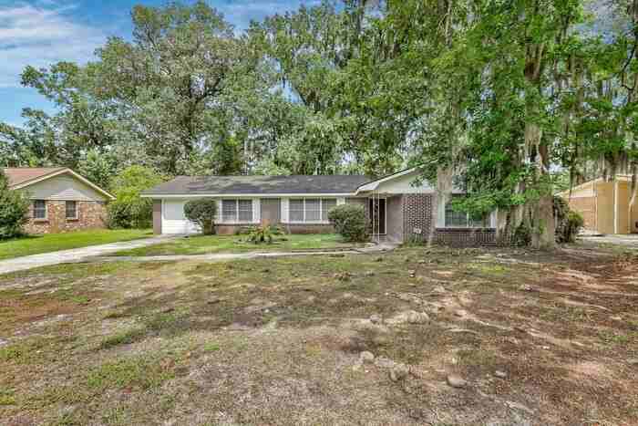 12473 Northwood Rd - Photo 2 of 39