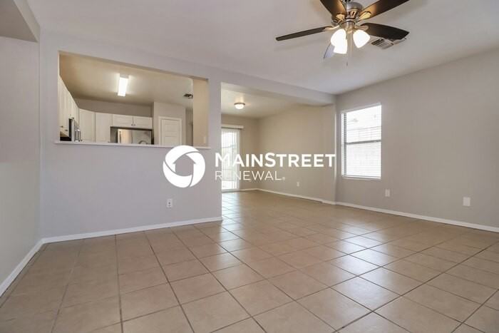 11841 W Corrine Dr - Photo 5 of 16