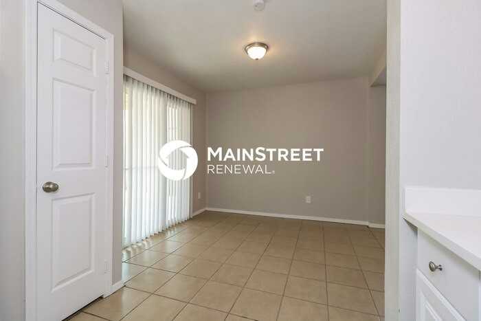 11841 W Corrine Dr - Photo 7 of 16