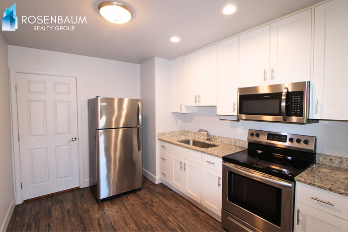 550 W 9th St #1 - Photo 2 of 13