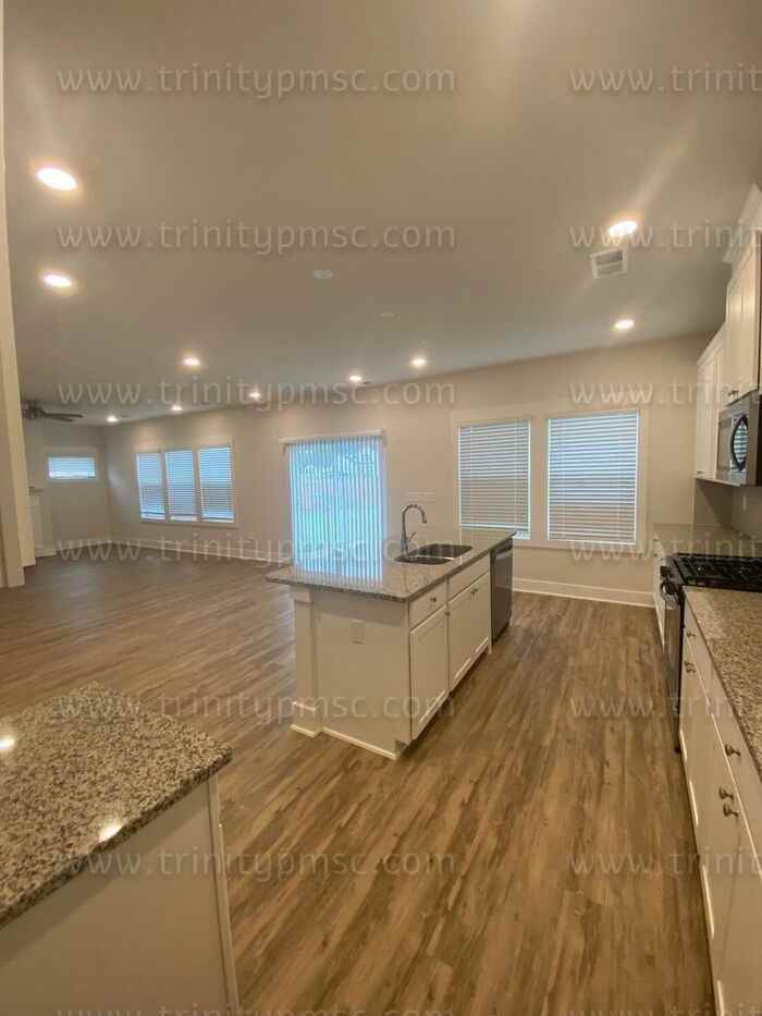 502 Water Gap Dr - Photo 3 of 28