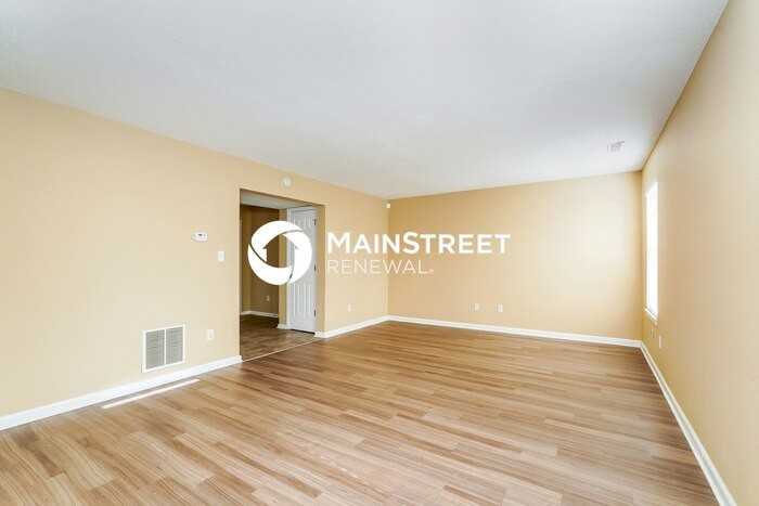 10529 Apple Creek Way - Photo 5 of 17