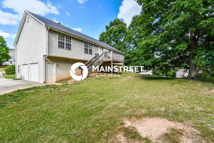 2423 Cheyenne Ct - Photo 2 of 17