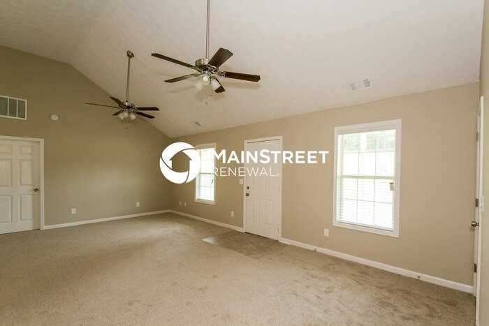 120 Whitehead Dr - Photo 2 of 15