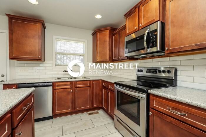 460 Heatherwood Dr - Photo 6 of 17