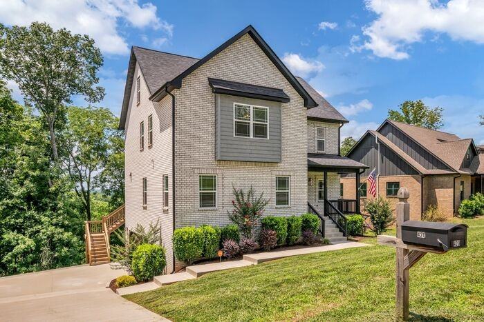 420 Stonemeadow Rd - Photo 4 of 50